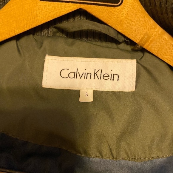 Calvin Klein Women's Small Sleeveless Puffer Jacket Green Full Zip 2 Pocket - Picture 9 of 10